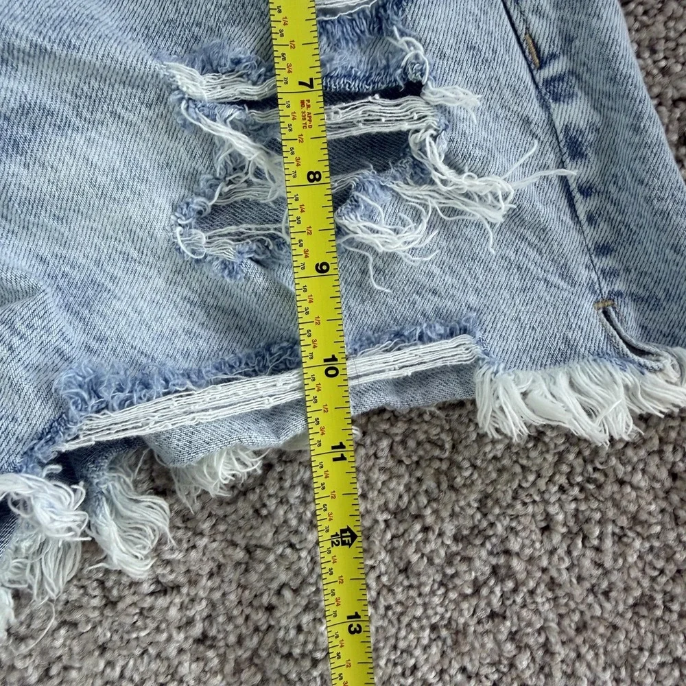 Aeropostale Shorts Womens 4 28W Blue Denim High Rise Distressed Cut Off Raw Hem